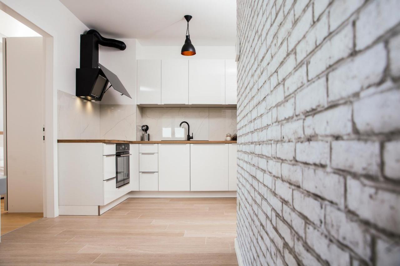 Апартаменты Apartman Magdalena Макарска Экстерьер фото
