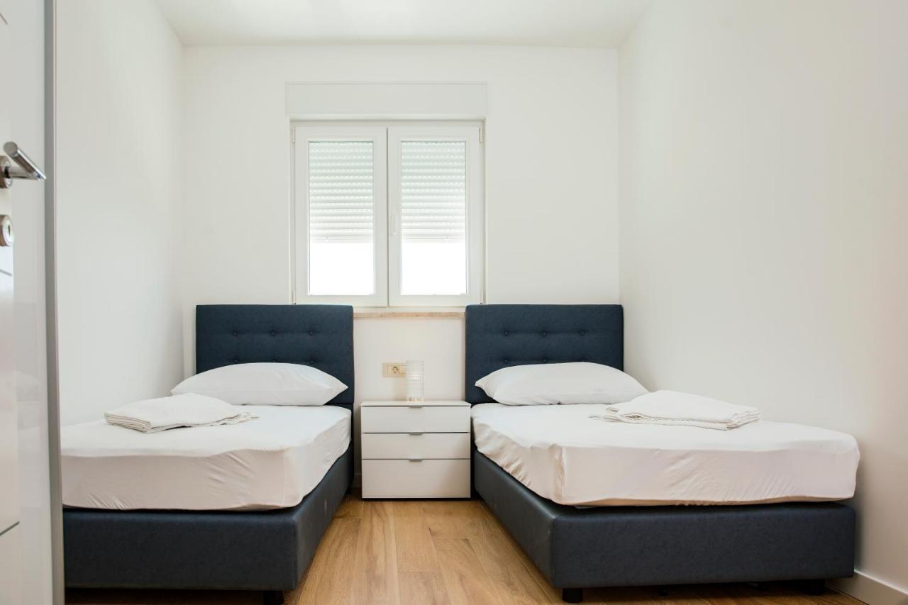 Апартаменты Apartman Magdalena Макарска Экстерьер фото
