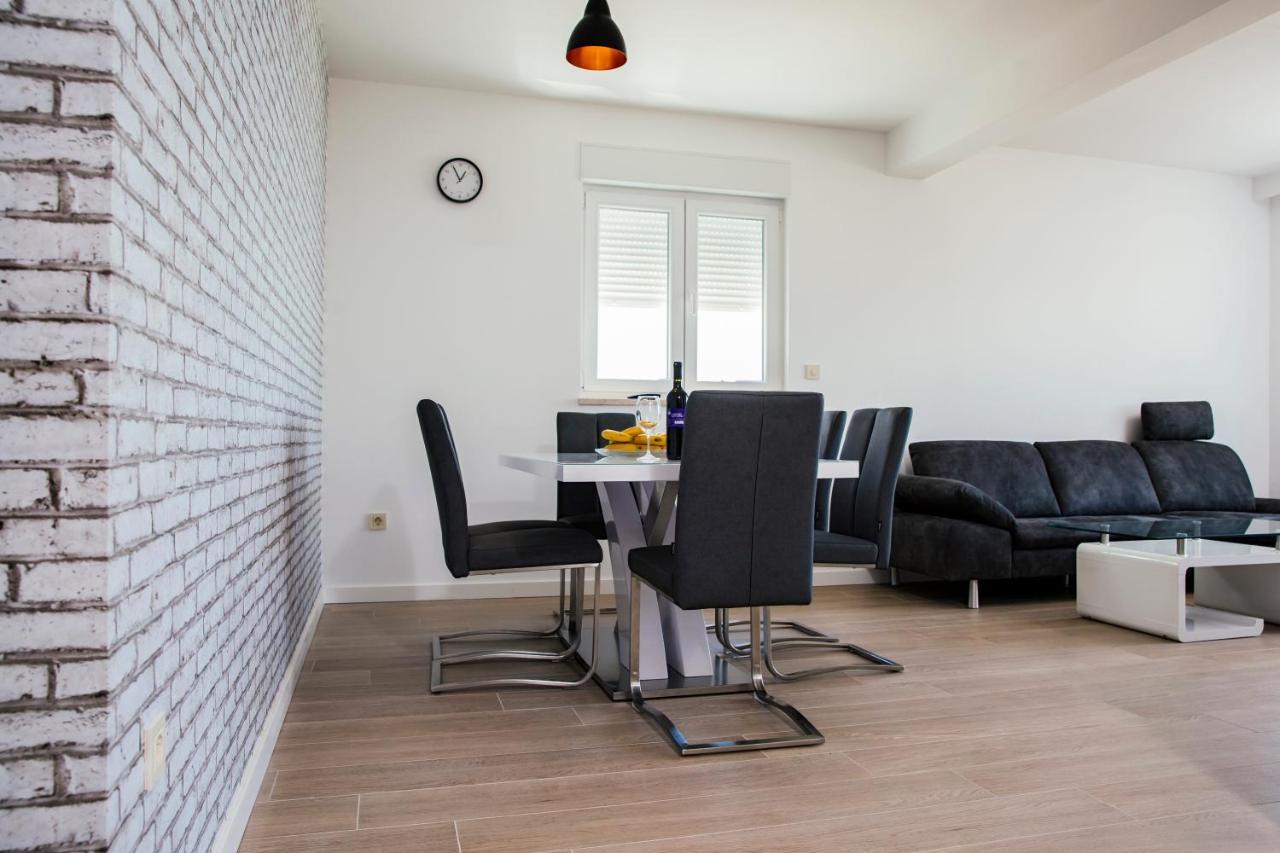 Апартаменты Apartman Magdalena Макарска Экстерьер фото